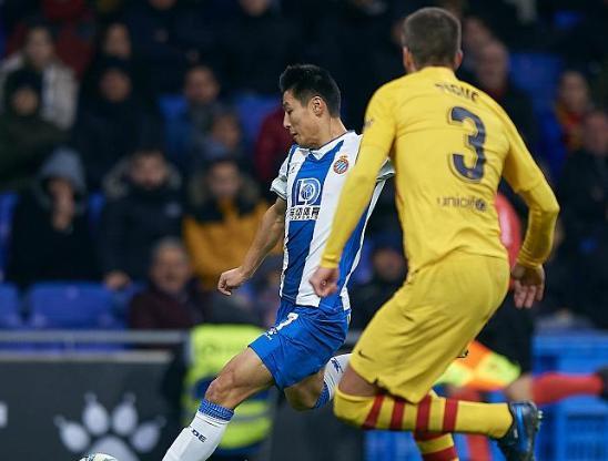 关于巴萨战术调整奏效，领先对手实现逆转的信息