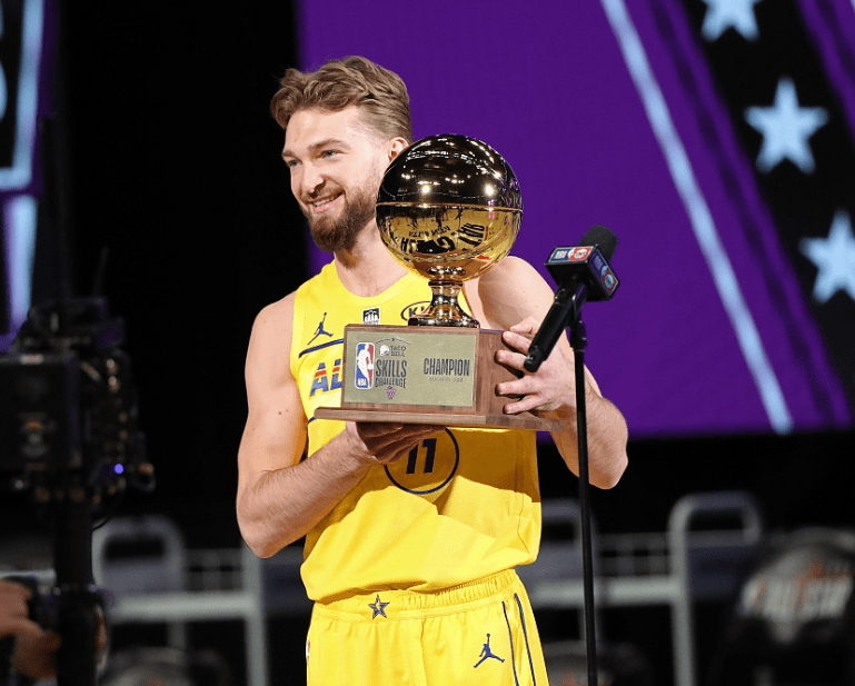 尼斯冷门晋级,欧战表现备受瞩目 尼斯冷门晋级,欧战表现备受瞩目