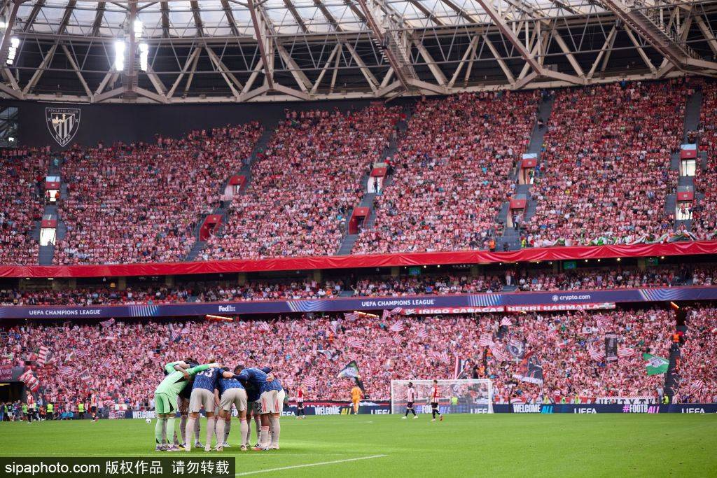 阿森纳客场逆转取胜,球队士气大振 阿森纳客场逆转取胜,球队士气大振