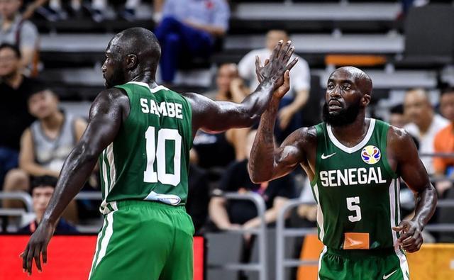 澳大利亚队大胜非洲擂台赛获胜 澳大利亚队大胜非洲擂台赛获胜