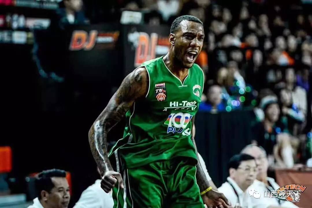 卫冕冠军苦战争取连胜,势不可挡的简单介绍 卫冕冠军苦战争取连胜,势不可挡的简单介绍