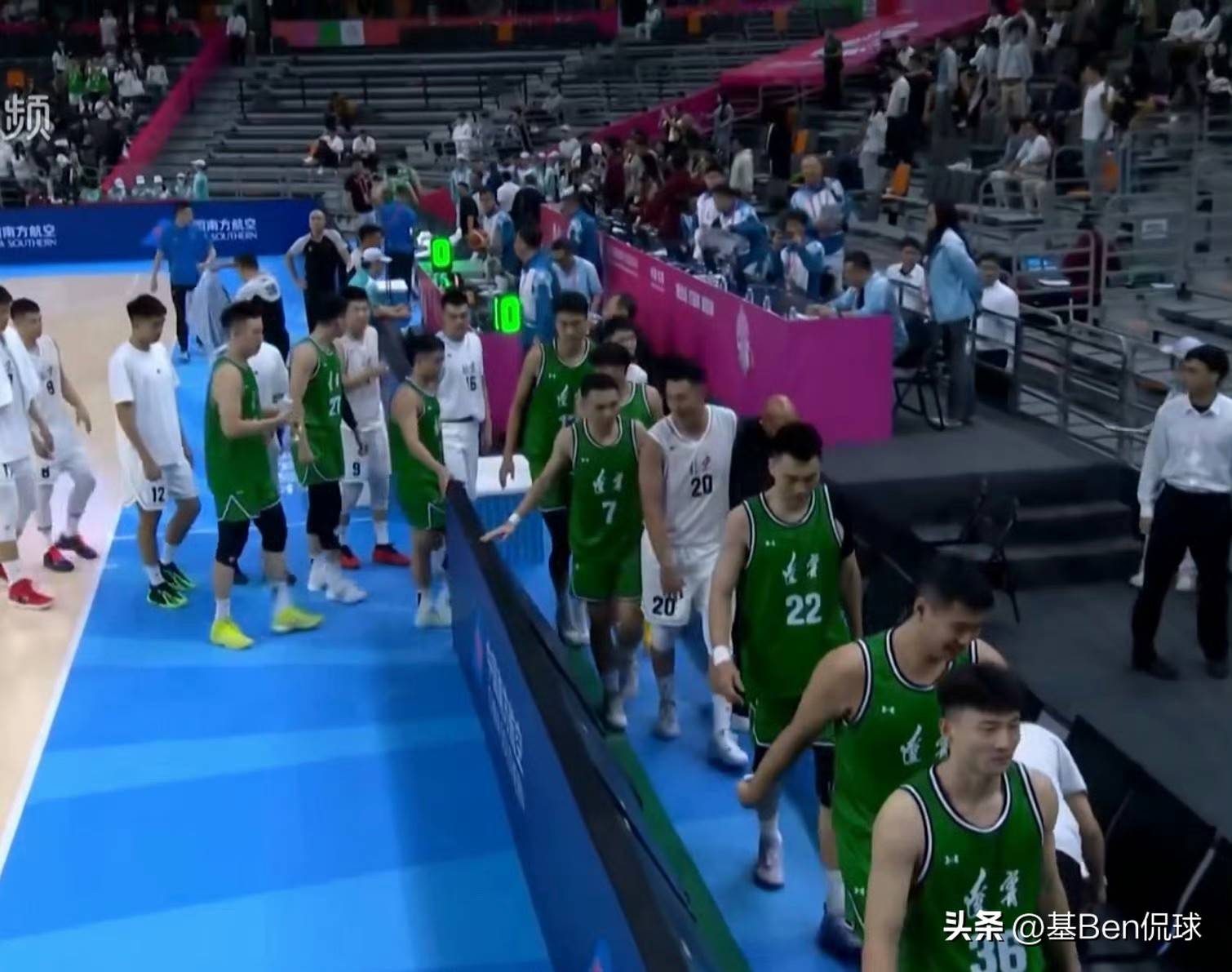 开云体育APP下载-外援球员在必胜比赛中发挥出色，助球队胜利