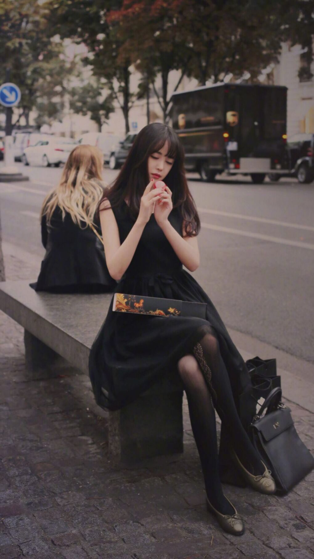 开云官网-数据爆炸与战术拉锯,凯恩的全面性与马竞的节拍器式足球