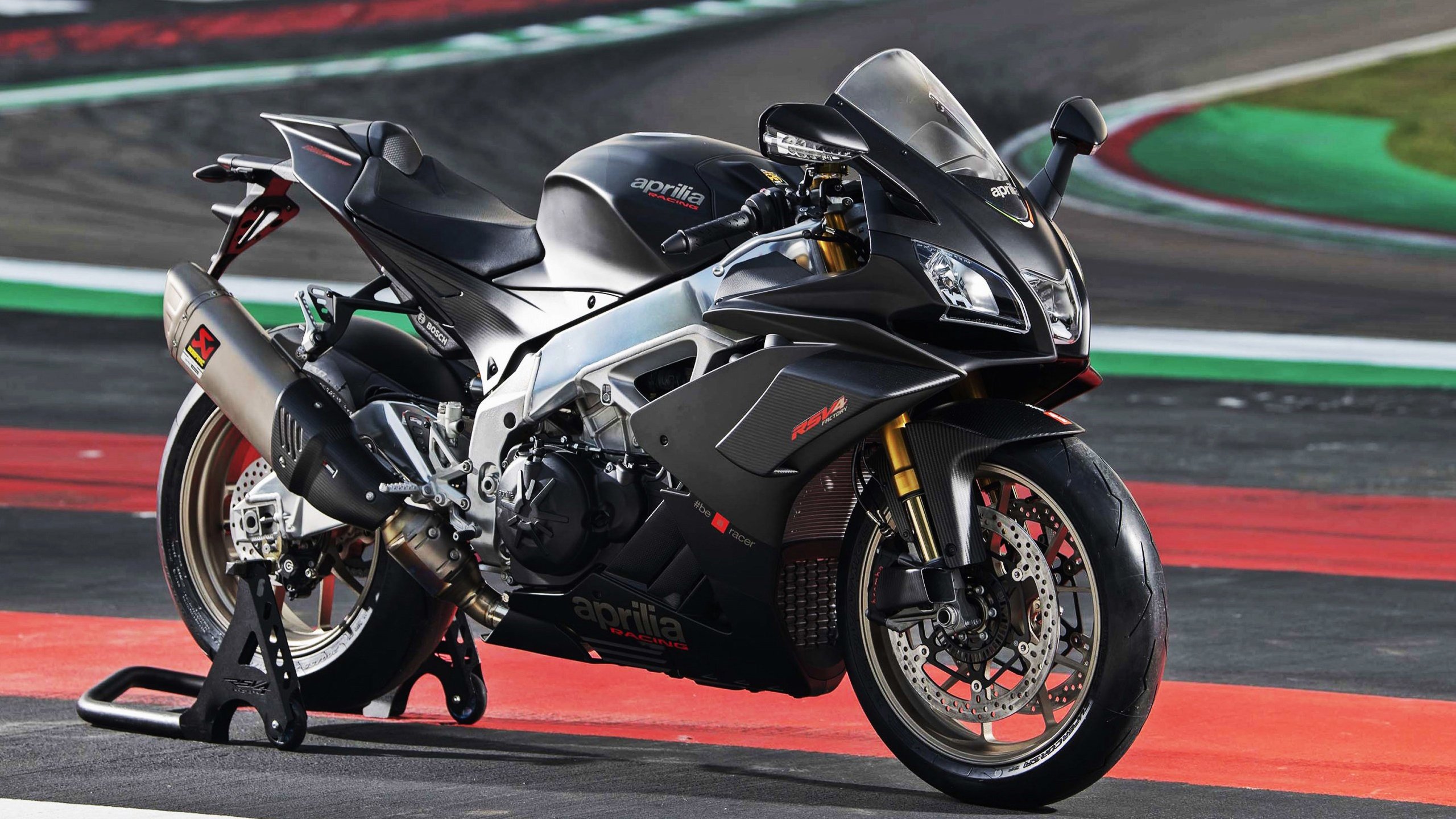 开云体育平台APP-无声惊雷，宿命回响，西亚卡姆的独舞与太阳的绝境破晓