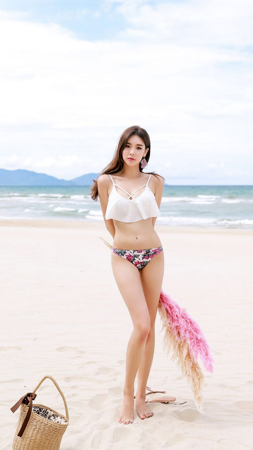 新生代爆燃与豪门铁壁，莫兰特封神夜与绿军稳胜并立