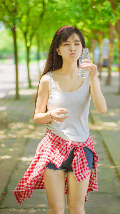 开云体育官网-巴黎月下，德意志战车由他执缰—弗拉霍维奇如何一手导演欧陆风云