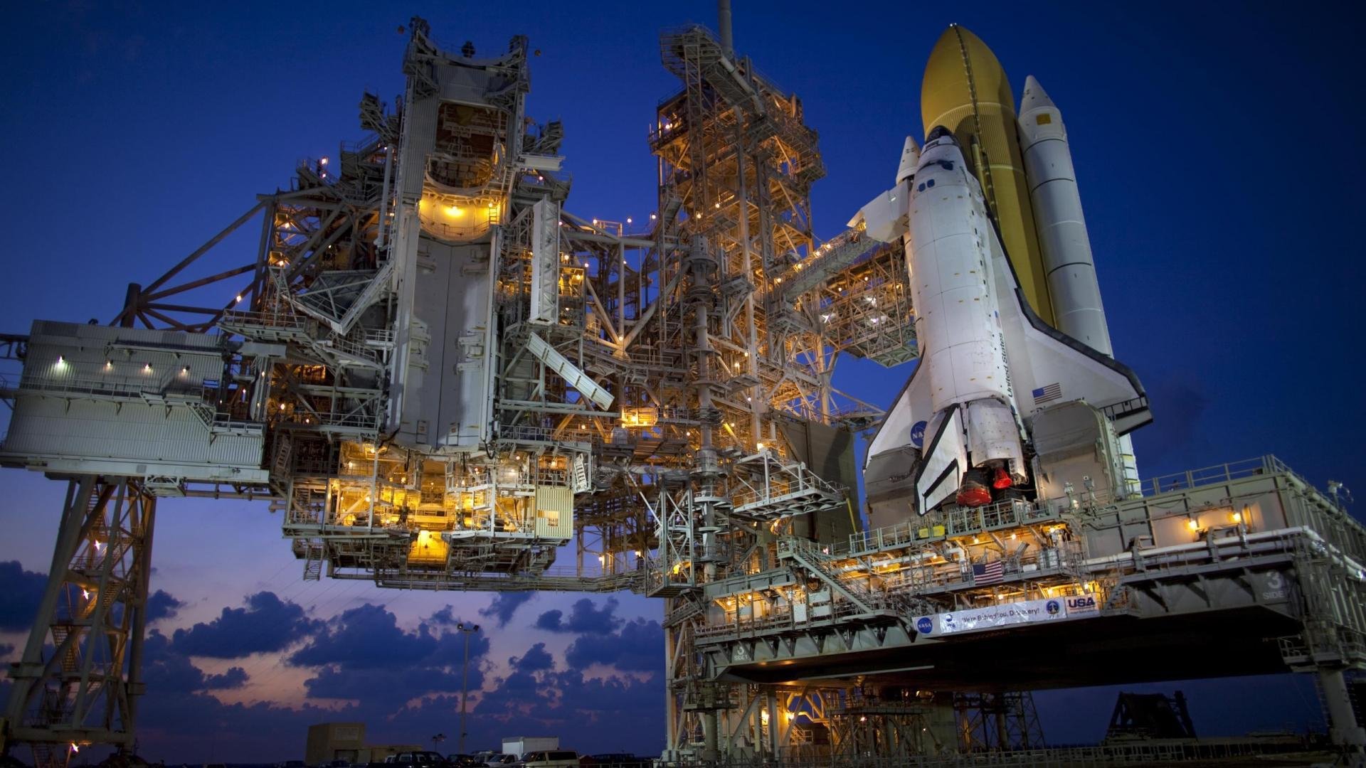蓝衣折戟,波斯铁骑的圣火之夜,2026世界杯B组强强对话,伊朗完胜意大利,莱万闪耀世界之巅